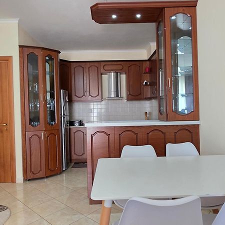 Erin Apartments Vlorë Buitenkant foto