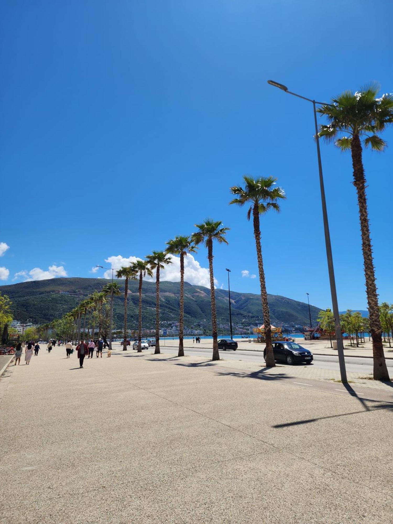 Erin Apartments Vlorë Buitenkant foto