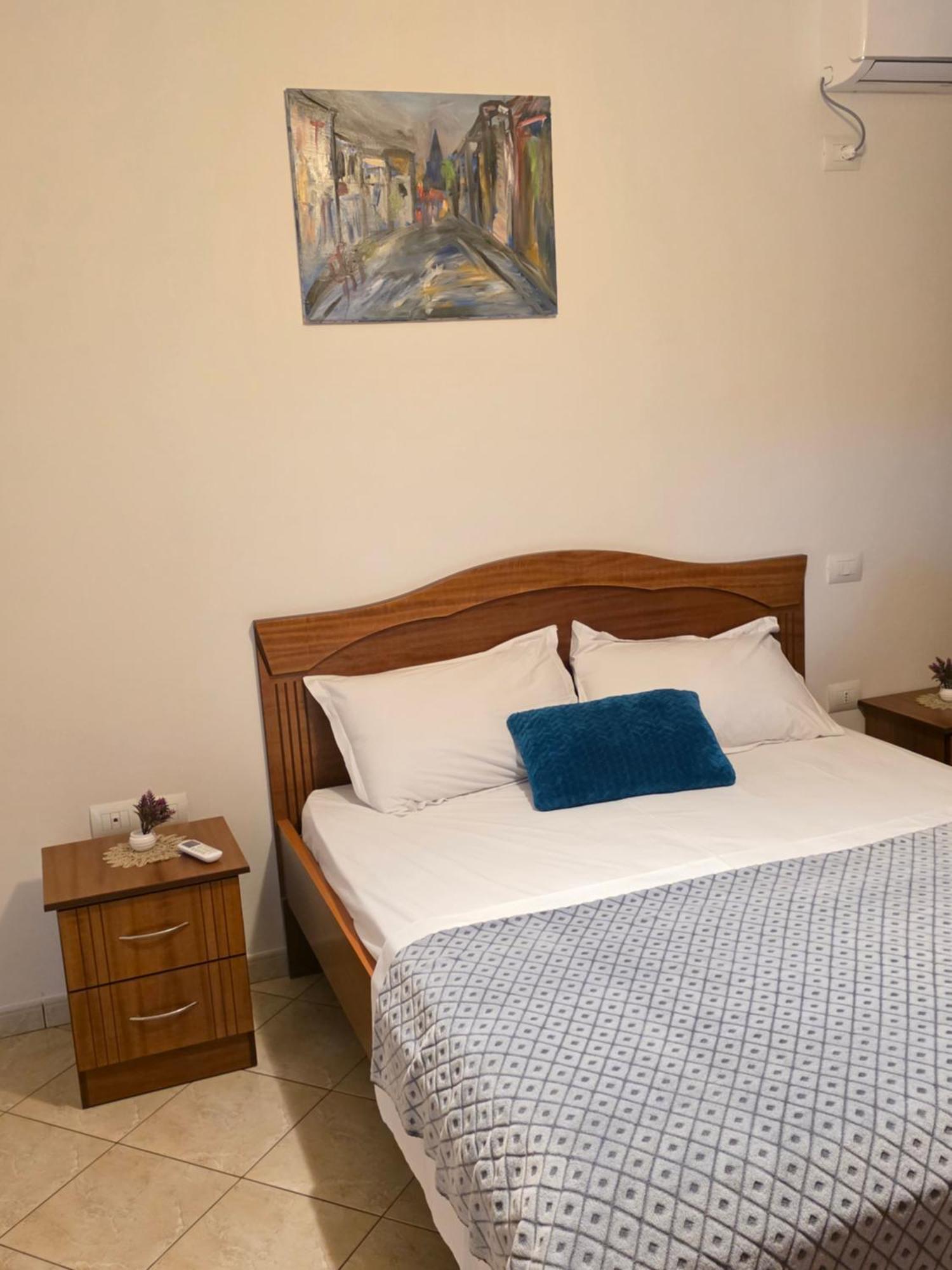 Erin Apartments Vlorë Buitenkant foto
