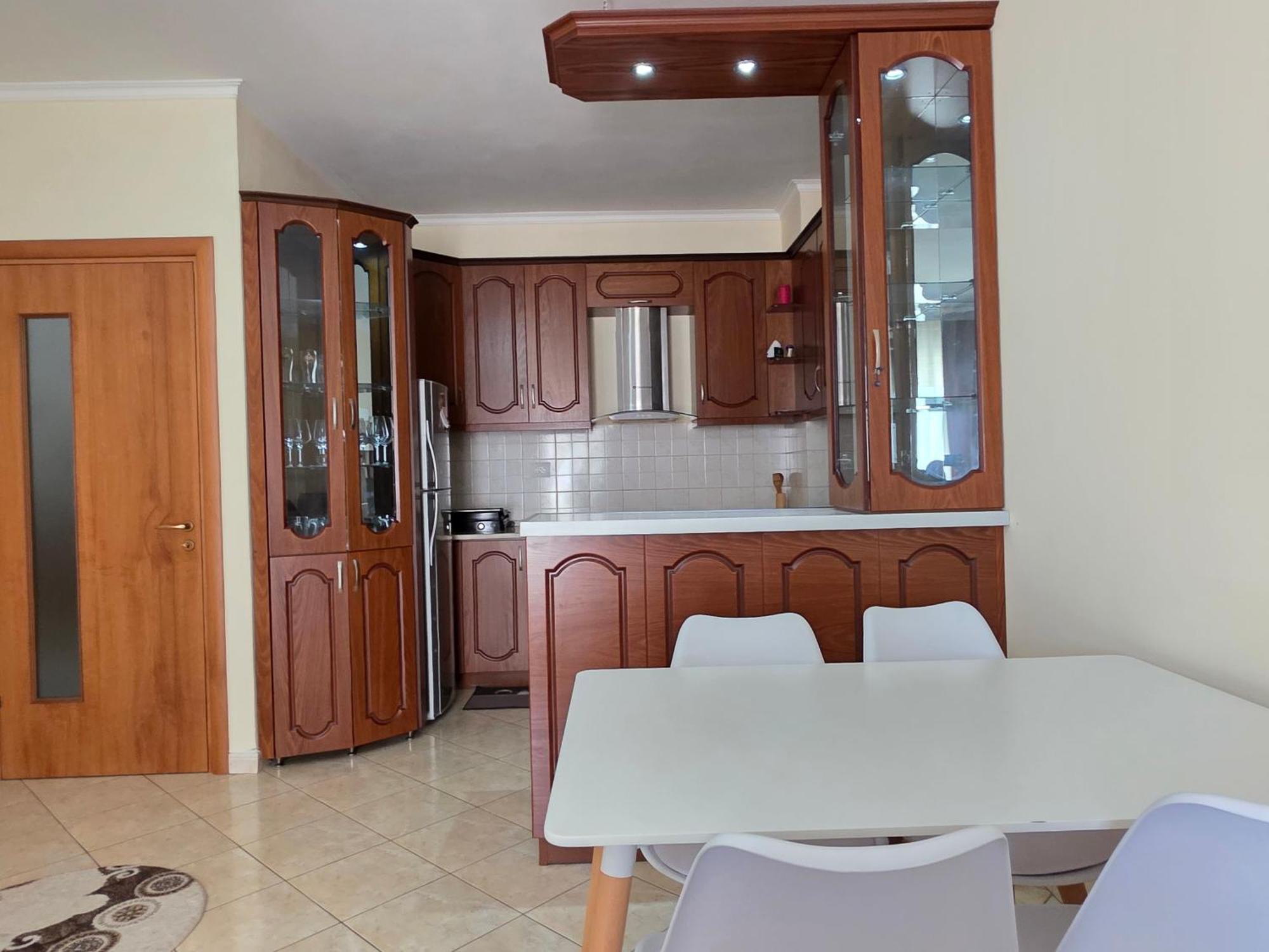 Erin Apartments Vlorë Buitenkant foto
